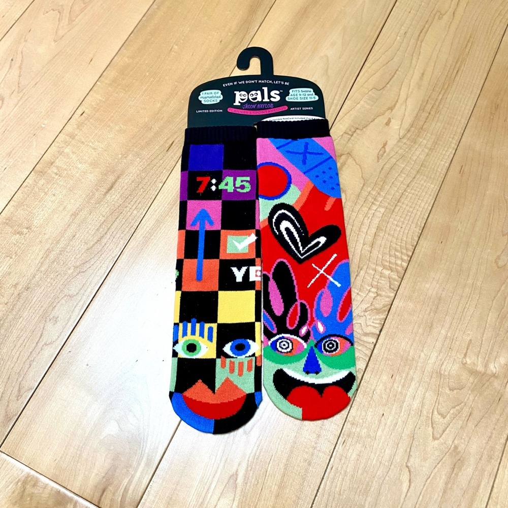 Pals and Jason Naylor's planner & spontaneous friends Personality Socks adult s